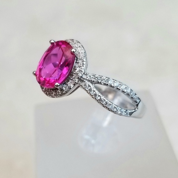 HOST PICK 💖 1.75ct Lab Created Pink Sapphire Ring - Picture 2 of 8